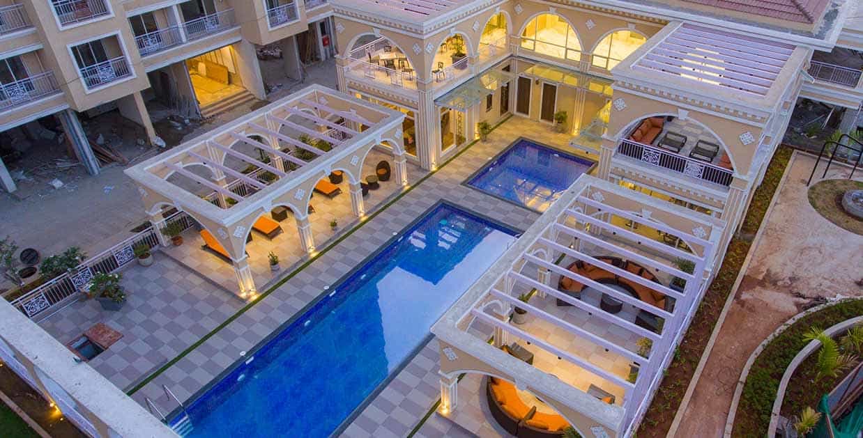 Swimming_Pool_celeste